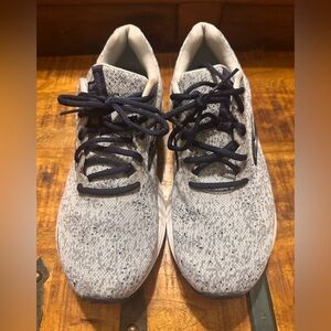 Brooks Gray and Blue Athletic Shoes with Cushioned Sole